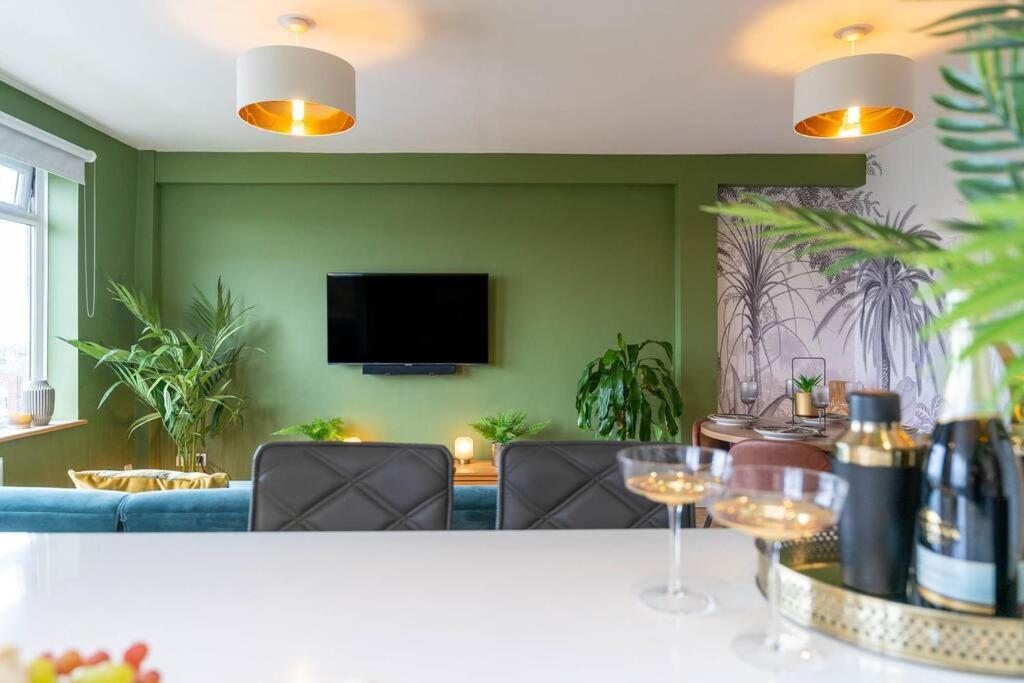 Lovely Apartment With Spectacular Views & Free Parking Brighton Eksteriør billede